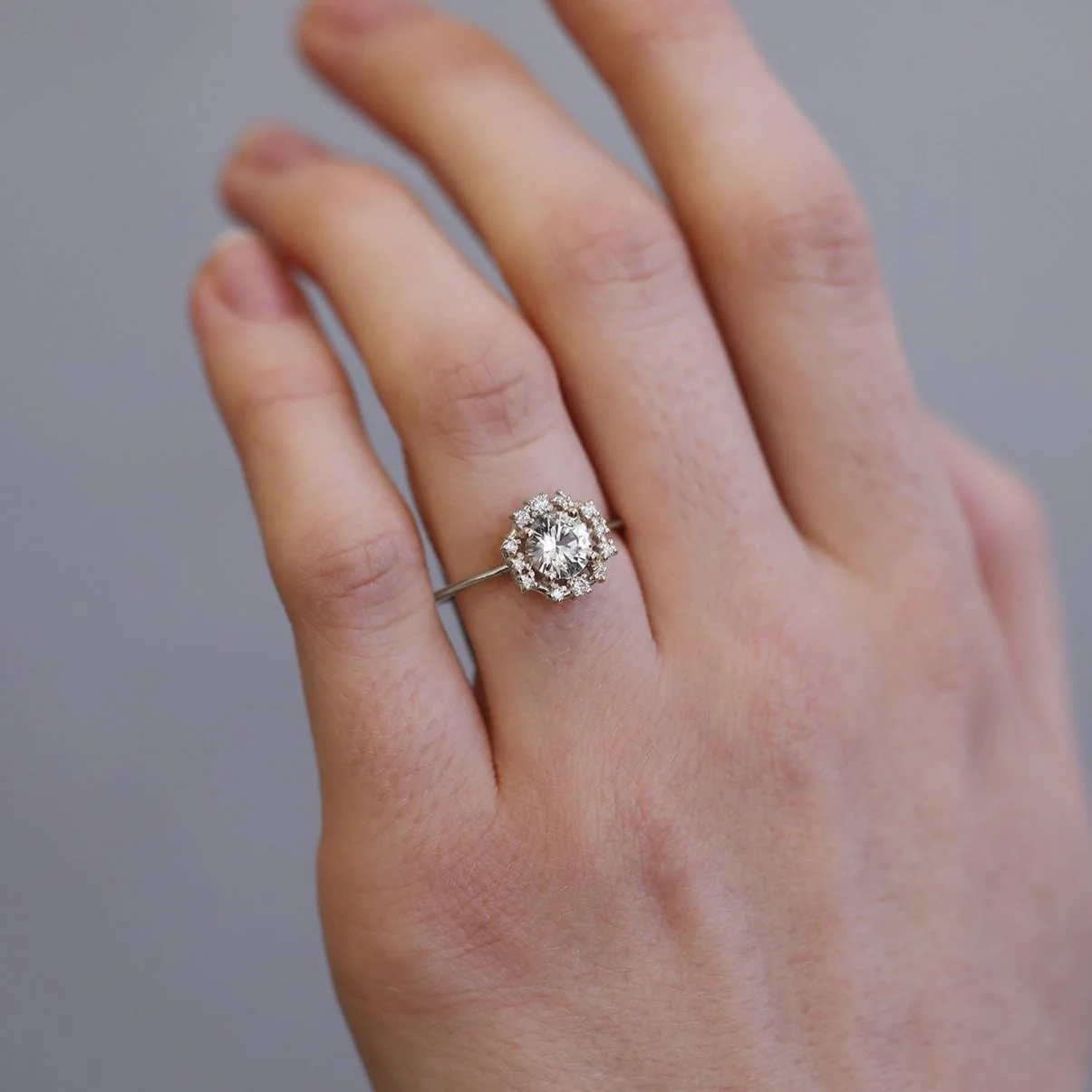 Annalise | sapphire & diamonds - Image 4