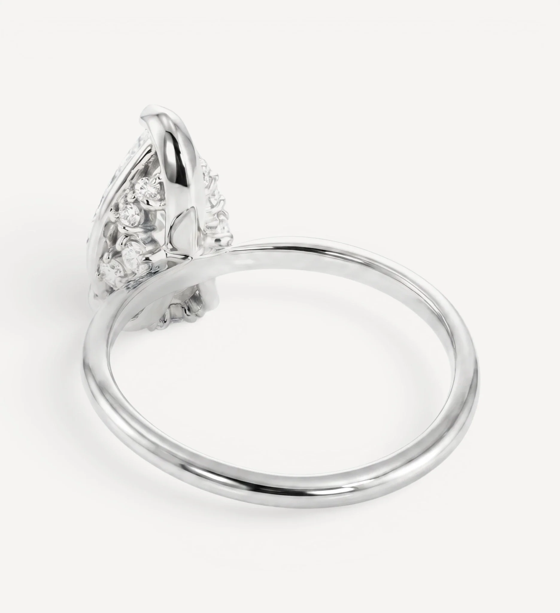 Flora ring | pear diamond halo - Image 7