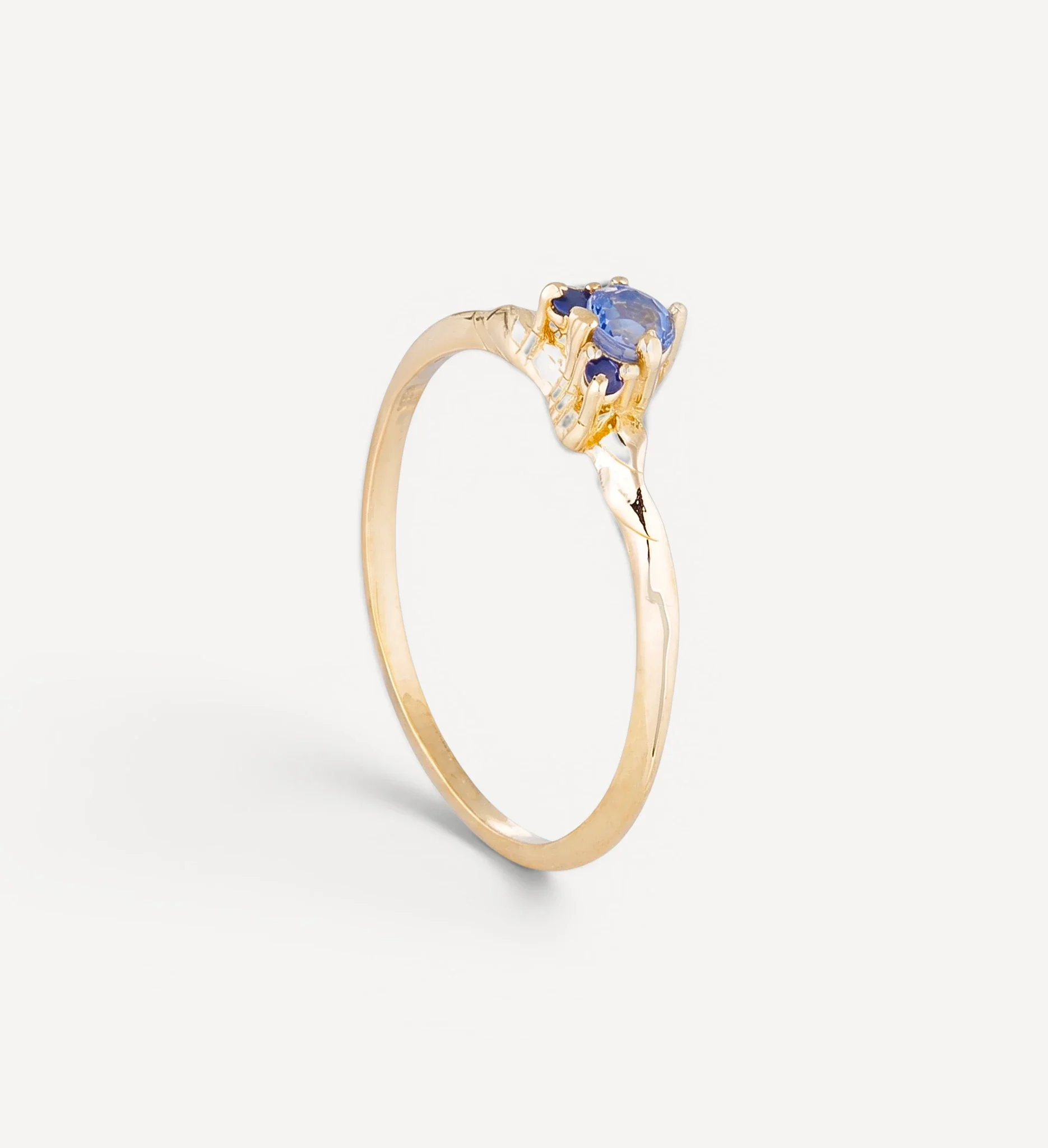 Lea | sapphire - Image 5