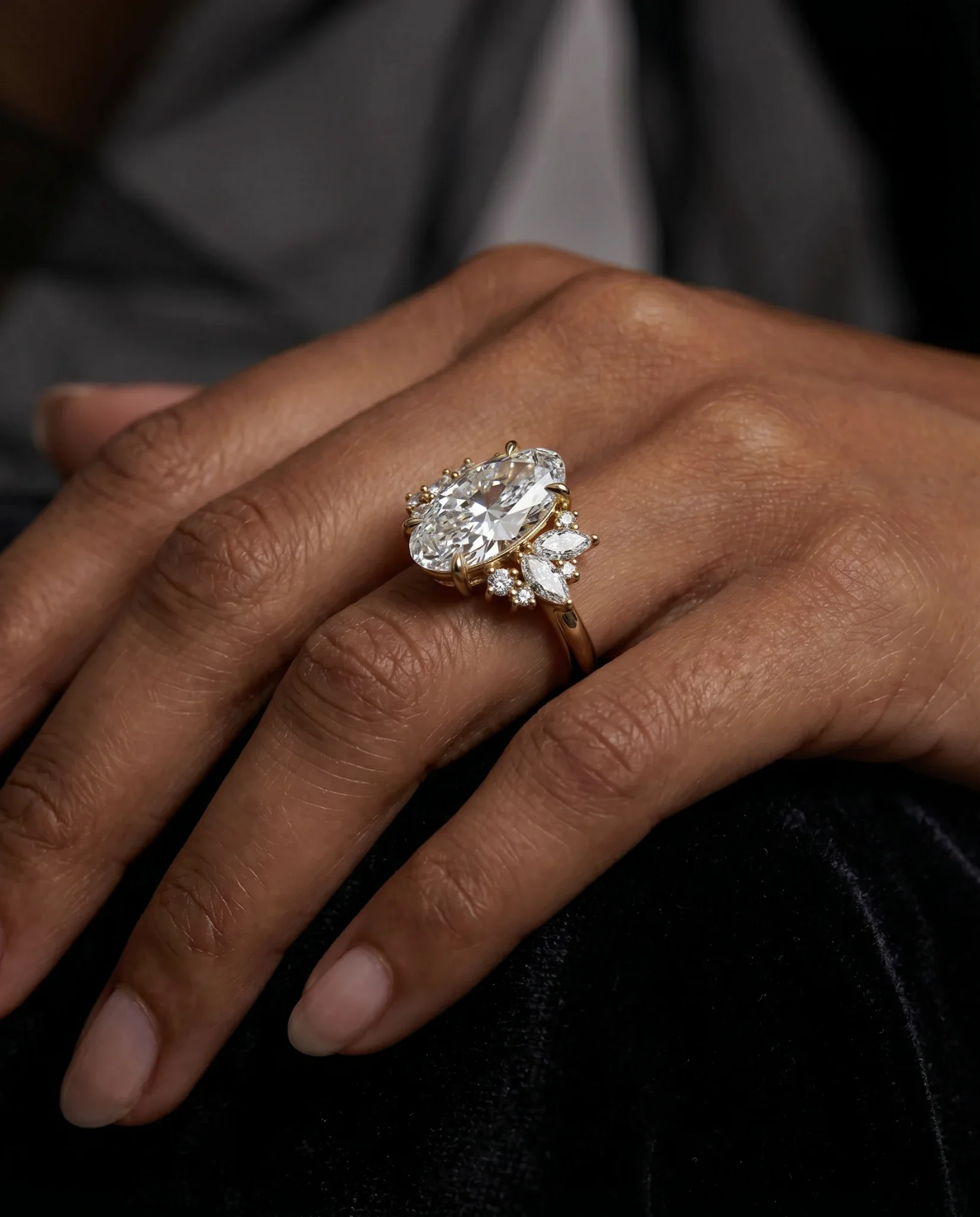 Maude Cluster Ring | Moval diamond - Image 3