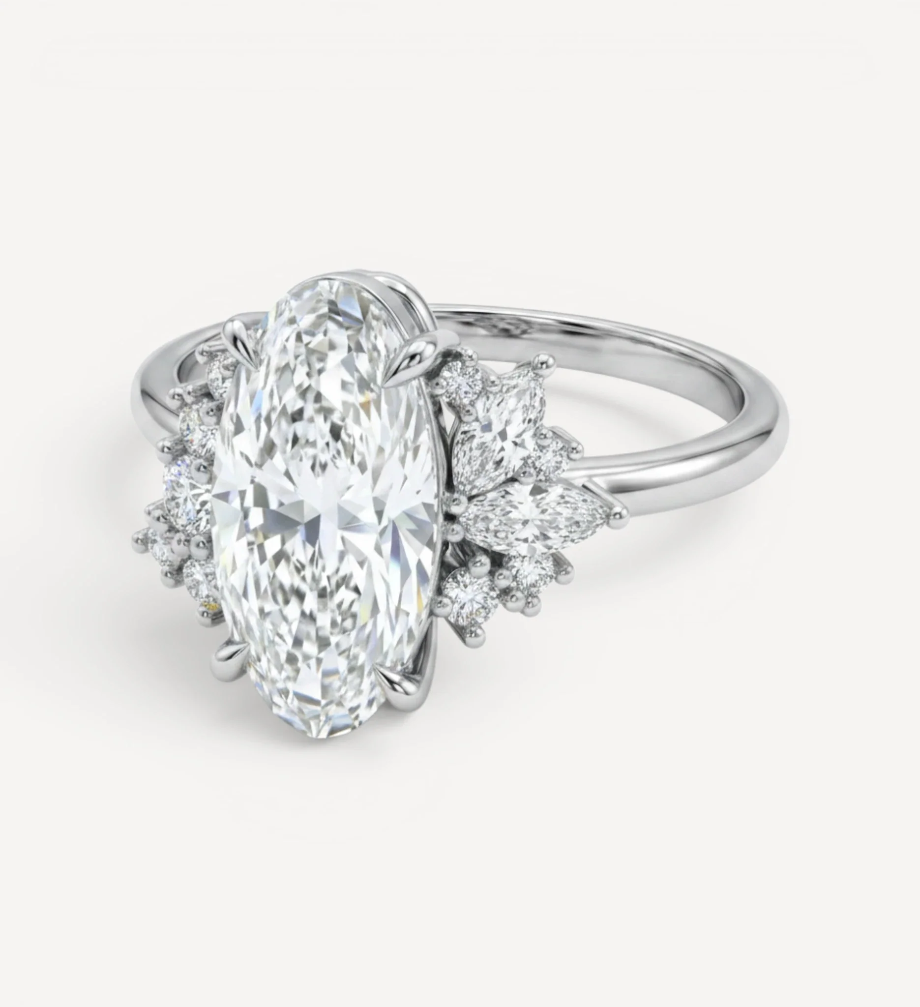 Maude Cluster Ring | Moval diamond - Image 8