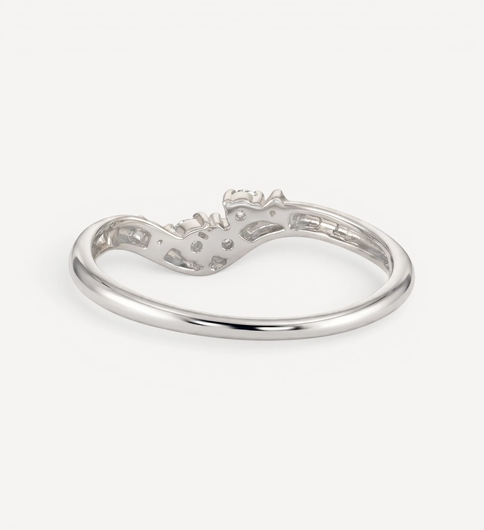Poe Ring | green diamonds - Image 8