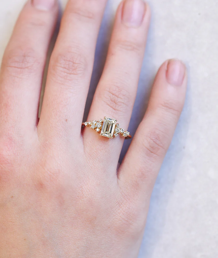 Selene ring | emerald diamond - Image 3