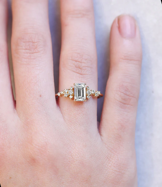 Selene ring | emerald diamond - Image 2