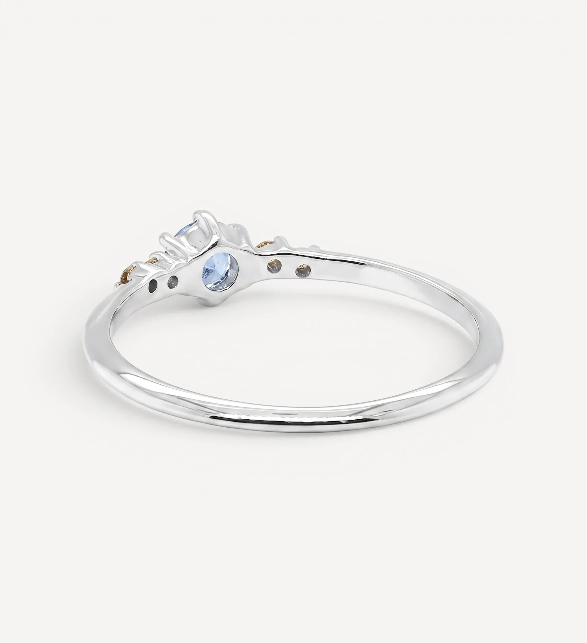 Thea | blue sapphire & diamonds - Image 7